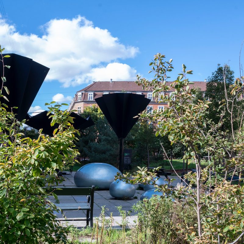 Grønt og installationer på Taasinge Plads